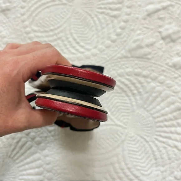 GUCCI Web Star Sandal Flip Flop Patriotic Gold Star Red Blue Bow Flat Size 37 - Picture 6 of 8